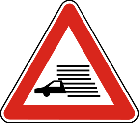 Warning of poor visibility due to rain, fog or snow.
